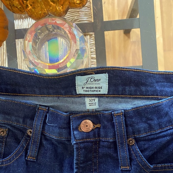 J. Crew - NWOT 32 inch tall jeans - Picture 1 of 3